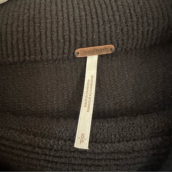 Free People Black Ottoman Slouchy Oversize Tunic Top Sweater Size S - Picture 3 of 5